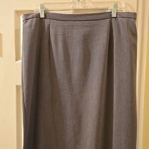 Elegant Gray Women's Skirt